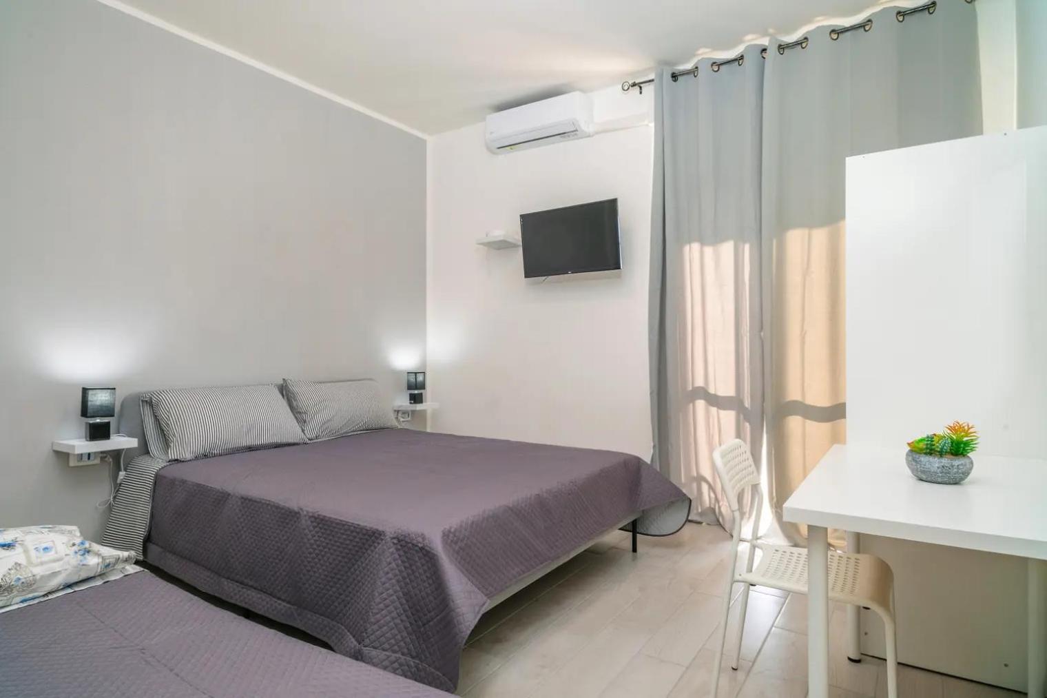 Nicole Rooms Aeroporto di Catania Fontana Rossa Esterno foto